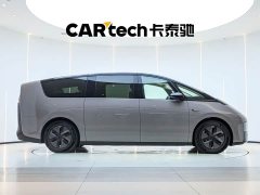 Li Auto MEGA Home Family Edition - ფოტო 6