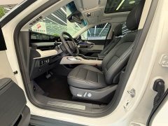 Lincoln Explorer 2.0T AWD Premium - ფოტო 18