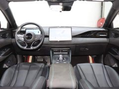 BYD Dolphin 06 DM-i Smart Drive 120KM Premium Edition - ფოტო 11