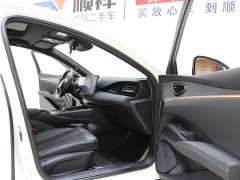 BYD Dolphin 06 DM-i Smart Drive 120KM Premium Edition - ფოტო 7
