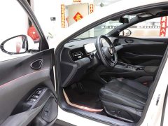 BYD Dolphin 06 DM-i Smart Drive 120KM Premium Edition - ფოტო 9