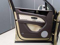 Bentley Bentayga Plug-in Hybrid 3.0T PHEV - ფოტო 8