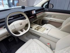 NIO ES8 Five-Seat Executive Luxury Edition - ფოტო 4