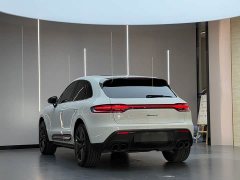 Porsche Macan T 2.0T - ფოტო 11