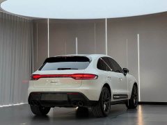 Porsche Macan T 2.0T - ფოტო 9