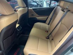 Lexus ES 2020 200 Excellence Edition - ფოტო 10