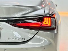 Lexus ES 2020 200 Excellence Edition - ფოტო 18