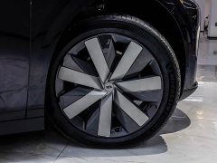 Li Auto i6 Two-Wheel Drive Standard - ფოტო 13