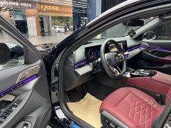 BMW 5 Series 530Li Luxury M Sport Package - ფოტო 7