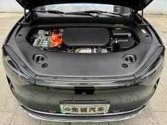 AITO M9 Extended Range Ultra 42kWh 6-Seater - ფოტო 18