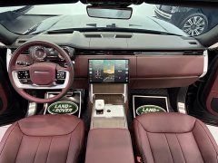 Land Rover Range Rover 3.0 L6 400PS Grand Long Wheelbase Edition - ფოტო 13