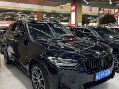 BMW X3 xDrive30i Premier M Night Package - ფოტო 3