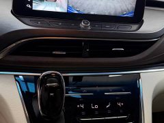 Buick GL8 Land Official Business Class 652T Comfort Edition - ფოტო 13