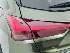Lexus UX New Energy 2020 300e Pure Joy Edition - ფოტო 15