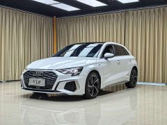 Audi A3 Sportback 35 TFSI Fashion Sport - ფოტო 1