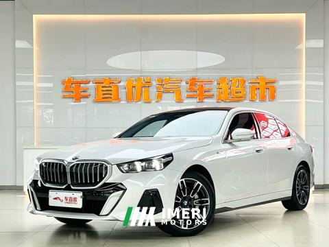 2025 BMW 5 Series 530Li Premier M Sport Package