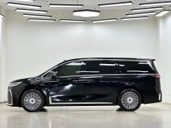 Voyah Lantu Dreamchaser PHEV AWD Luxury Qiankun Edition - ფოტო 7