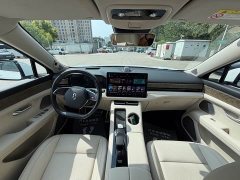 AITO M5 Extended Range RWD Standard - ფოტო 19
