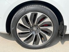 AITO M5 Extended Range RWD Standard - ფოტო 9