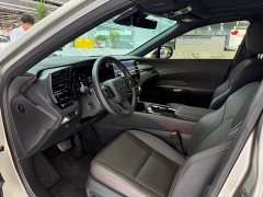 Lexus RX 350h AWD Premium Edition - ფოტო 4