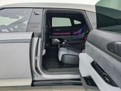 HiPhi Z Four-Seater - ფოტო 10