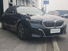 BMW i5 eDrive 35L M Sport Package - ფოტო 3