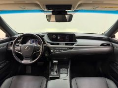 Lexus ES 2020 200 Excellence Edition - ფოტო 11