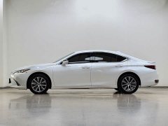 Lexus ES 2020 200 Excellence Edition - ფოტო 4