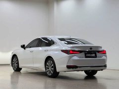 Lexus ES 2020 200 Excellence Edition - ფოტო 5