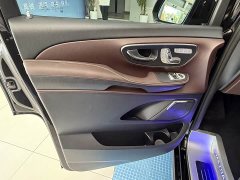 Mercedes-Benz V-Class 2020 V 260 L Long Wheelbase Luxury Edition - ფოტო 17