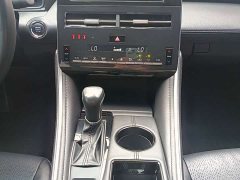 Toyota Avalon 2.0L Premium Edition - ფოტო 18