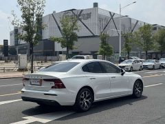 Volvo S60 2023 B4 Smart Luxury Edition - ფოტო 4