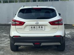 Nissan Qashqai 2.0L CVT XV Premium Luxury - ფოტო 10