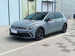 Volkswagen Golf 2023 Facelift 280TSI DSG R-Line Lite - ფოტო 1