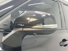 Toyota Crown Land Cruiser Crown Venza 2.5L HEV AWD Luxury - фото 12