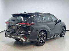 Toyota Crown Land Cruiser Crown Venza 2.5L HEV AWD Luxury - фото 4