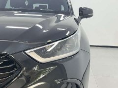Toyota Crown Land Cruiser Crown Venza 2.5L HEV AWD Luxury - фото 6