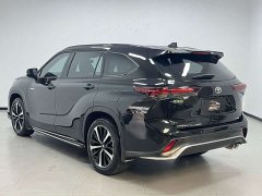 Toyota Crown Land Cruiser Crown Venza 2.5L HEV AWD Luxury - фото 8