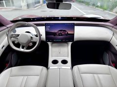 Xiaomi YU7 2025 Four-Wheel Drive Max Edition - ფოტო 9