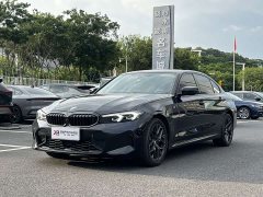 BMW 3 Series 330Li M Sport Night Edition Package - ფოტო 1