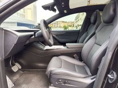 Tesla Model Y L 2025 Long Range All-Wheel Drive - ფოტო 9