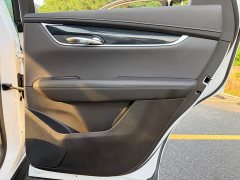 Cadillac XT5 2.0T FWD Fashion Edition - ფოტო 17