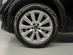 Mercedes-Benz GLC Coupe 2021 GLC 260 4MATIC Coupe SUV - ფოტო 4