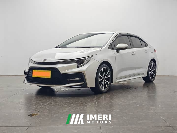 Toyota Corolla 1.8L CVT Sport - ავტომობილი ჩინეთიდან