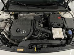 Mercedes-Benz CLA (Imported) CLA 200 - ფოტო 6
