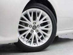 Toyota Camry 2019 Facelift 2.5G Luxury - ფოტო 2