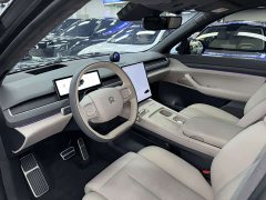 NIO ES8 75kWh Executive - ფოტო 18