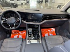 Volkswagen Touareg 3.0TSI Sharp Enjoyment Edition Jet Black Sport Package - ფოტო 10