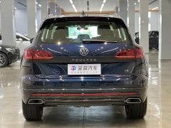 Volkswagen Touareg 3.0TSI Sharp Enjoyment Edition Jet Black Sport Package - ფოტო 5