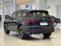 Volkswagen Touareg 3.0TSI Sharp Enjoyment Edition Jet Black Sport Package - ფოტო 6